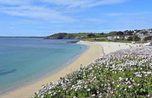 The Cuckoo's Retreat - Luxurious home with private garden & jacuzzi - Photo 53