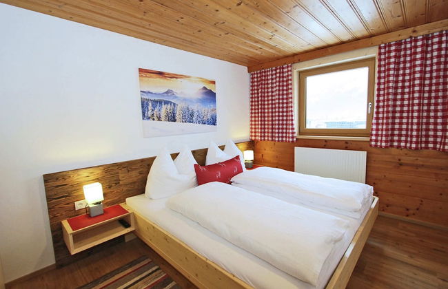 Spacious Holiday Home Near Ski Area in Kaltenbach - Foto 19
