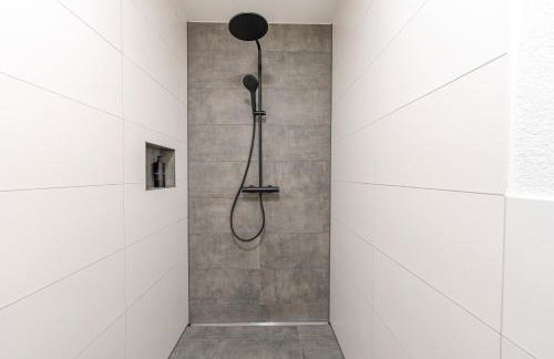 BPS Apartment #7 Luxury Penthouse - NEU - Deluxe - Modern - Foto 53