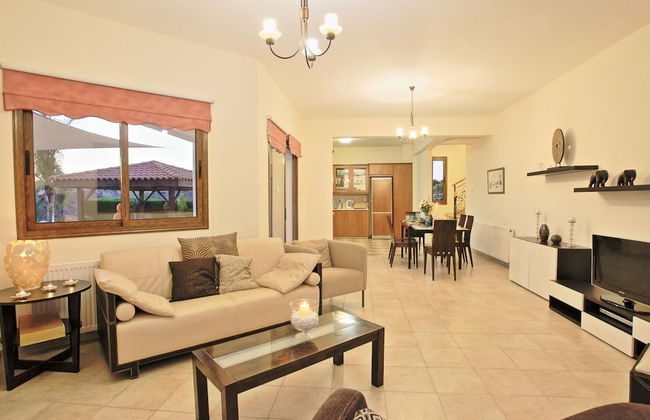 Villa Skouli in Skoulli - Photo 6