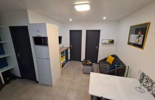 Maison 2 Chambres Parking Linge de lit fourni - Foto 8