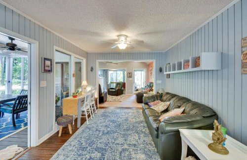 Waterfront Lake Hartwell Vacation Rental with Dock! - Foto 10