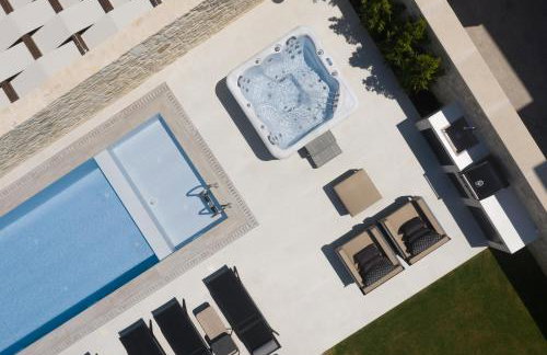 Ivory Villa, Pool, Heated SpaWhirlpool, Sauna & Gym, By ThinkVilla - Foto 3