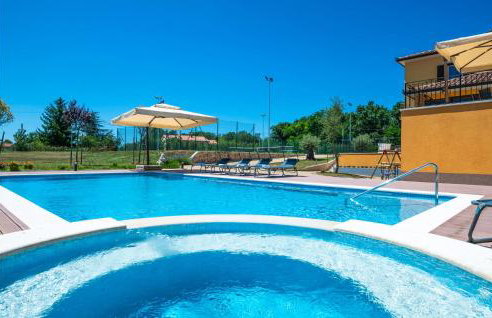 Awesome Home In Sumber - Foto 10