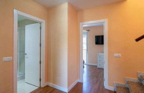 Adosado con vistas al mar desde la piscina con BBQ - Photo 36