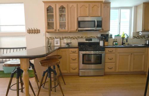 Ocean View Hot Tub Luxe House Steps to Sand - Foto 14