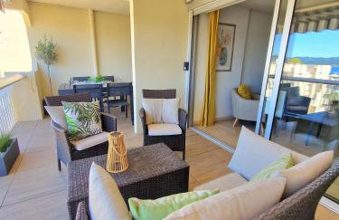 Beau 65 M2 en Front de Mer à St Raphaël - Piscine - Foto 13