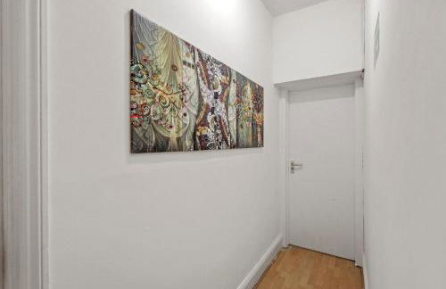 Stunning studio flat with free on-street parking! - Foto 21