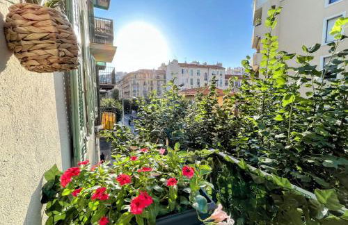 Cozy T2 - Lovely Balcony - Center - Liberation - Clim - WIFI - Foto 3