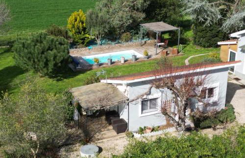 L'Oustalet classé 2 étoiles - Foto 2