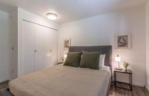 5BR Gem Walk to Microsoft and Near Redmond DT - Foto 40