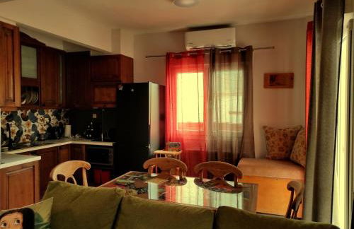 Kasoni Home , Απόλυτα κεντρικό διαμέρισμα μπροστά στη λίμνη - Foto 22