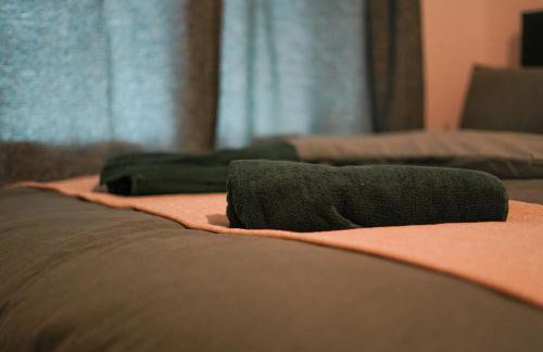 Modern 2-Bed House Free Parking Contractors & Families Friendly Rotherham - Foto 8