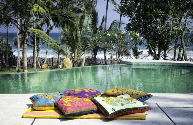 A Sophisticated Spacious Beach Villa With 20 Meter Water Slide - Foto 3