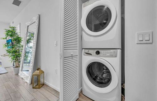 Waterline Corner Vies 2Br 2BA Suites - Foto 24