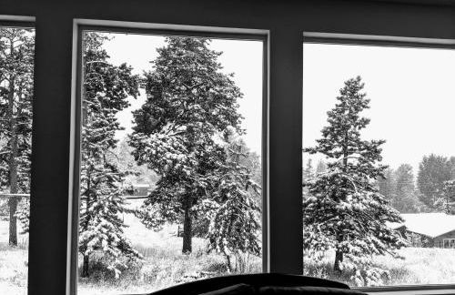 Near Red Rocks with Hot Tub, Fire Pit and Views - Foto 36