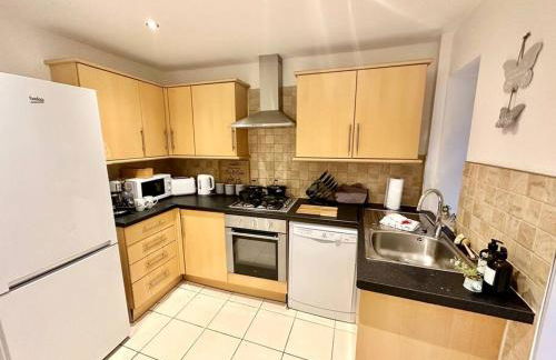 Cottage,Cinema Room,Log Burner - Photo 52