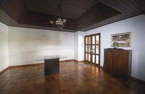 Villa Verde casa espaçosa com piscina e área verde no Lago Norte Brasilia - Foto 26