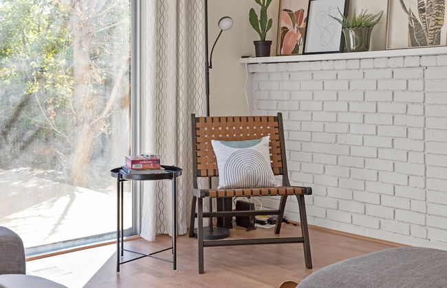 Delightful 4BR Home Nr Downtown Reno w Fireplace - Foto 8