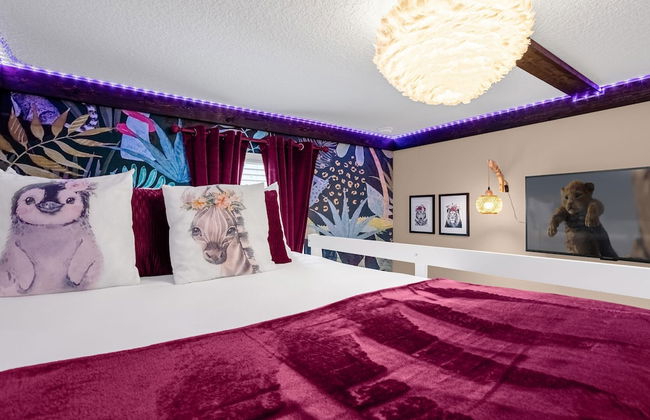 Upstay - Solara Resort Home w Pool BBQ Gamesroom - Foto 49