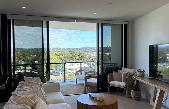 Palm Beach Luxury with Hinterland Views - Photo 15