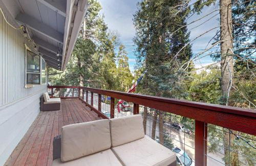 Idyllic Cabin in the Woods Cozy Crestline Retreat - Foto 17