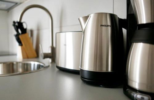 SC 03 by ROCKCHAIR Apartments l SUPERHOST Status l 2 Bedrooms Boxspringbeds Balcony Elevator - Cozy Family & Business Flair welcomes you! - Foto 4