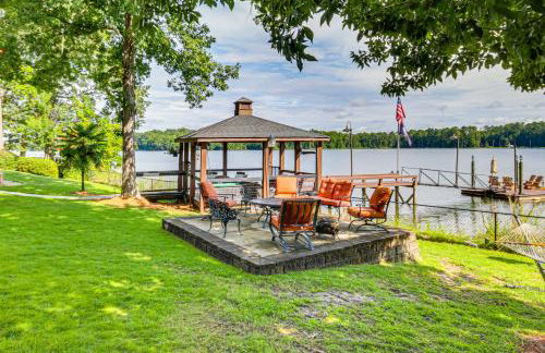 Luxe Lakefront Apartment w/ Shared Pool & Dock! - Foto 31