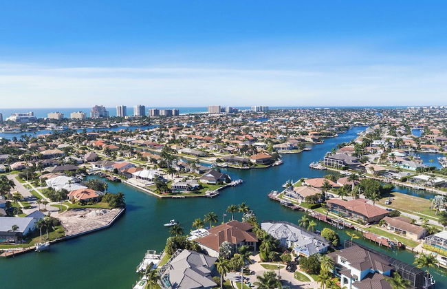 Marco Polo by Avantstay Waterfront 5bdr, Pool, Spa, Fire Pit, Walk to Beach - Foto 52