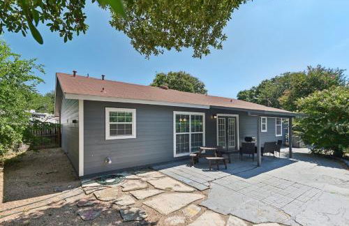 Modern Rental Near Medical Center, Six Flags, UTSA, La Cantera, Lackland AFB - Foto 43