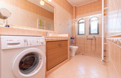 Marika Seaside Villa - Photo 19