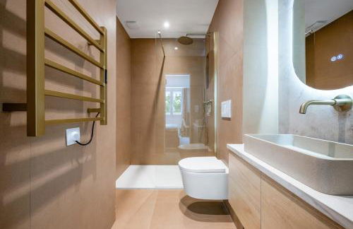 Luxueux, spacieux et tout équipé à 5 min du port - Photo 16