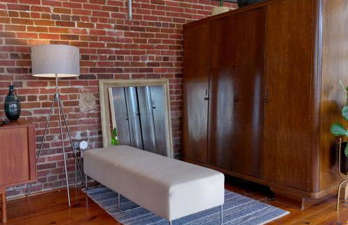 Premier Downtown Loft Building, Just Opened - Foto 23