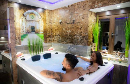 LA VEGUILLA DELUXE JACUZZi - Photo 3