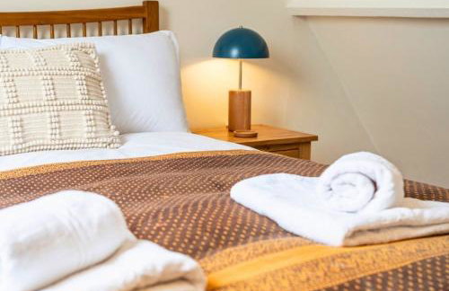 Cosy 2BD Cottage in Oxfordshire - Near Daylesford! - Photo 40