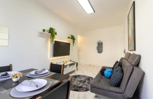 Apê Novo 5 min do Centro, Shopping e Praia com Garagem e Ar condicionado - Foto 8