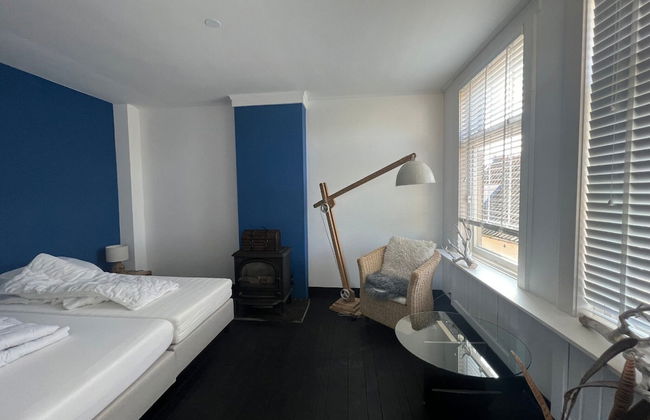 Unique House Within Walking Distance of the Beach - Foto 3