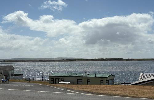 Lush Lake View - Photo 22