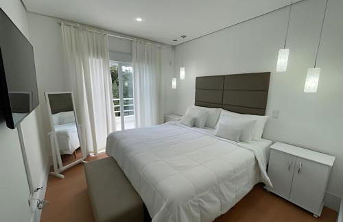 Mansão Cinematográfica em Condomínio- Granja Viana - Foto 23