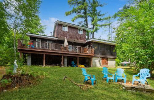 Adirondacks in Style! Lake House with Deck, Fire Pit - Foto 1