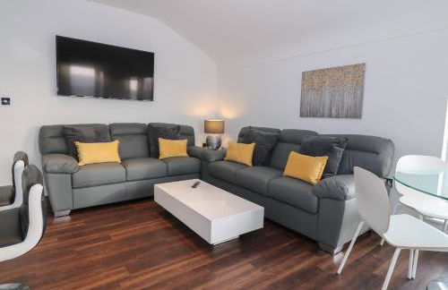 8 Marina View - Photo 3