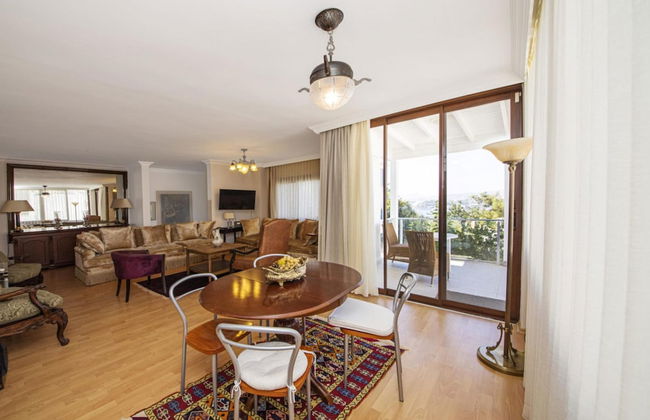 Enchanting House With Backyard in Bodrum - Foto 3