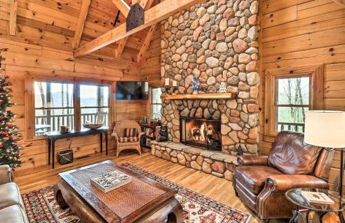 Private Sapphire Valley Resort Cabin with Mtn Views! - Foto 5