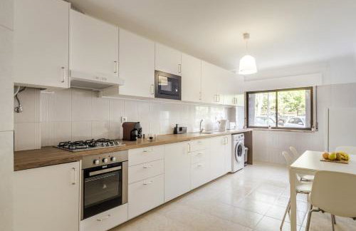 3BR Comfort & Convenience apt in central Massamá - Photo 13