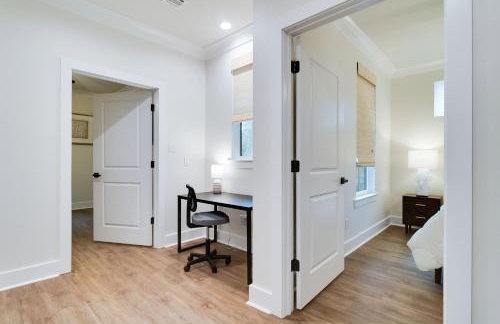 Brand New Designer Townhome in the Middle of Town - Foto 28