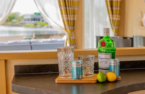 Lake View with Private Hot Tub at Tattershall Lakes - Foto 18