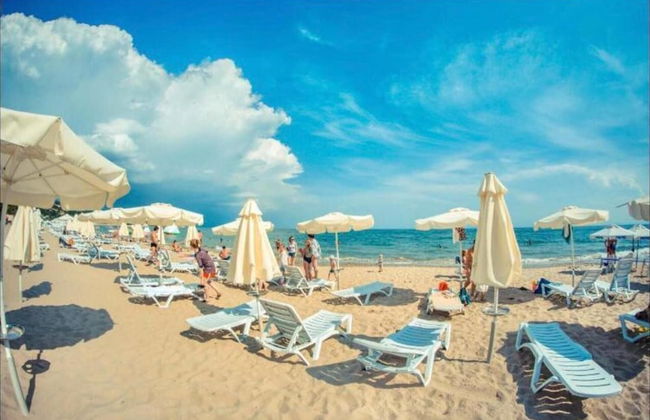 New & Stylish Sun Break Apartment in Sveti Vlas - Photo 42