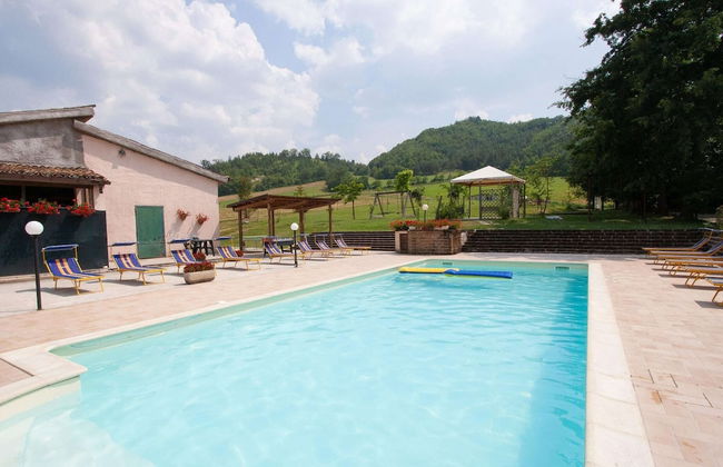 Welcoming Holiday Home in Urbania With Pool - Foto 70