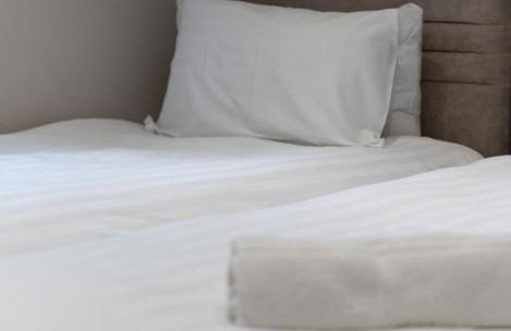 The Slipway Cabins with Hottub - Foto 44