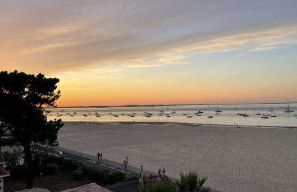 Première ligne - Vue mer exceptionnelle - Accès direct plage - Grand balcon - Parking privatif clos - Tout à pieds - Foto 28